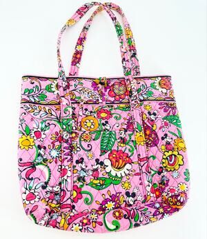 Vera Bradley Disney Parks Just Mousing Around Pink Floral Quilted Tote Retired
